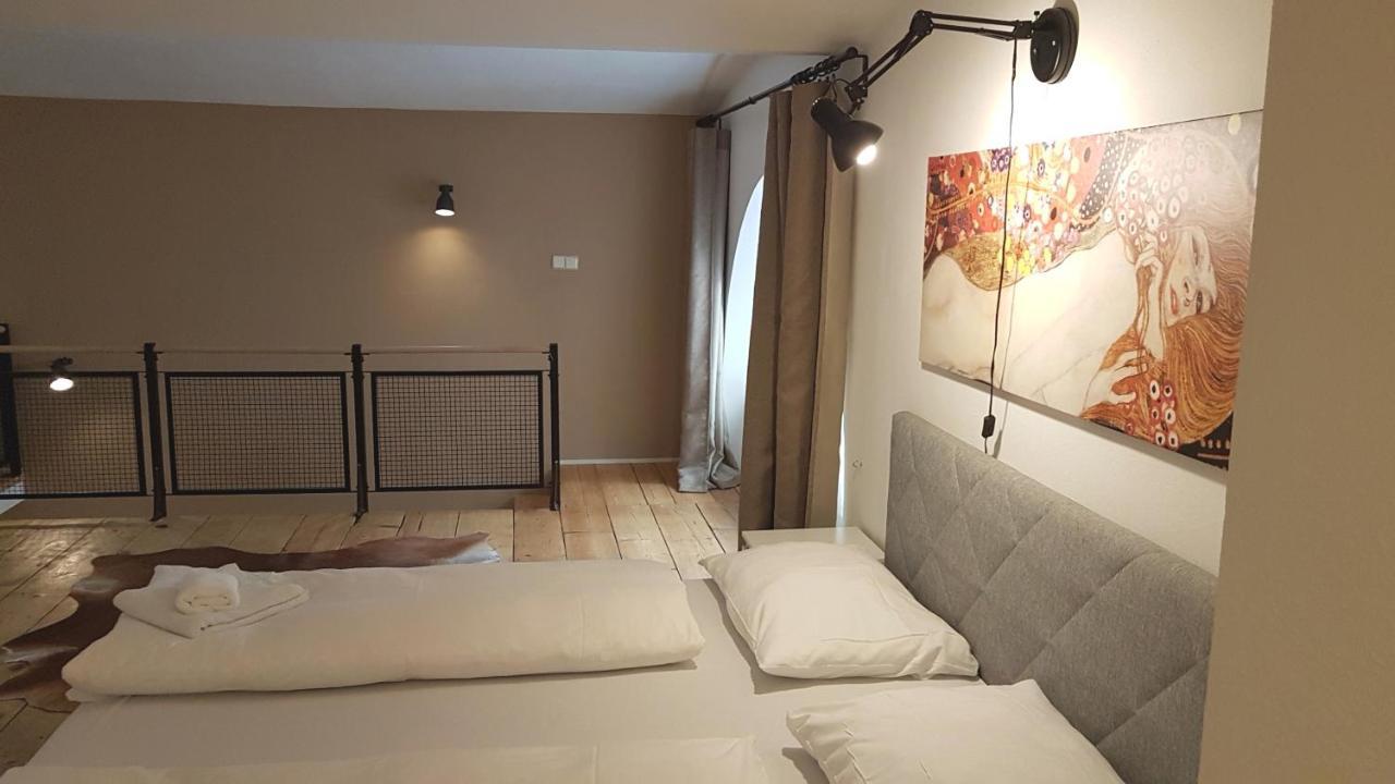 Sobieski Maisonette Apartments Wenen Buitenkant foto