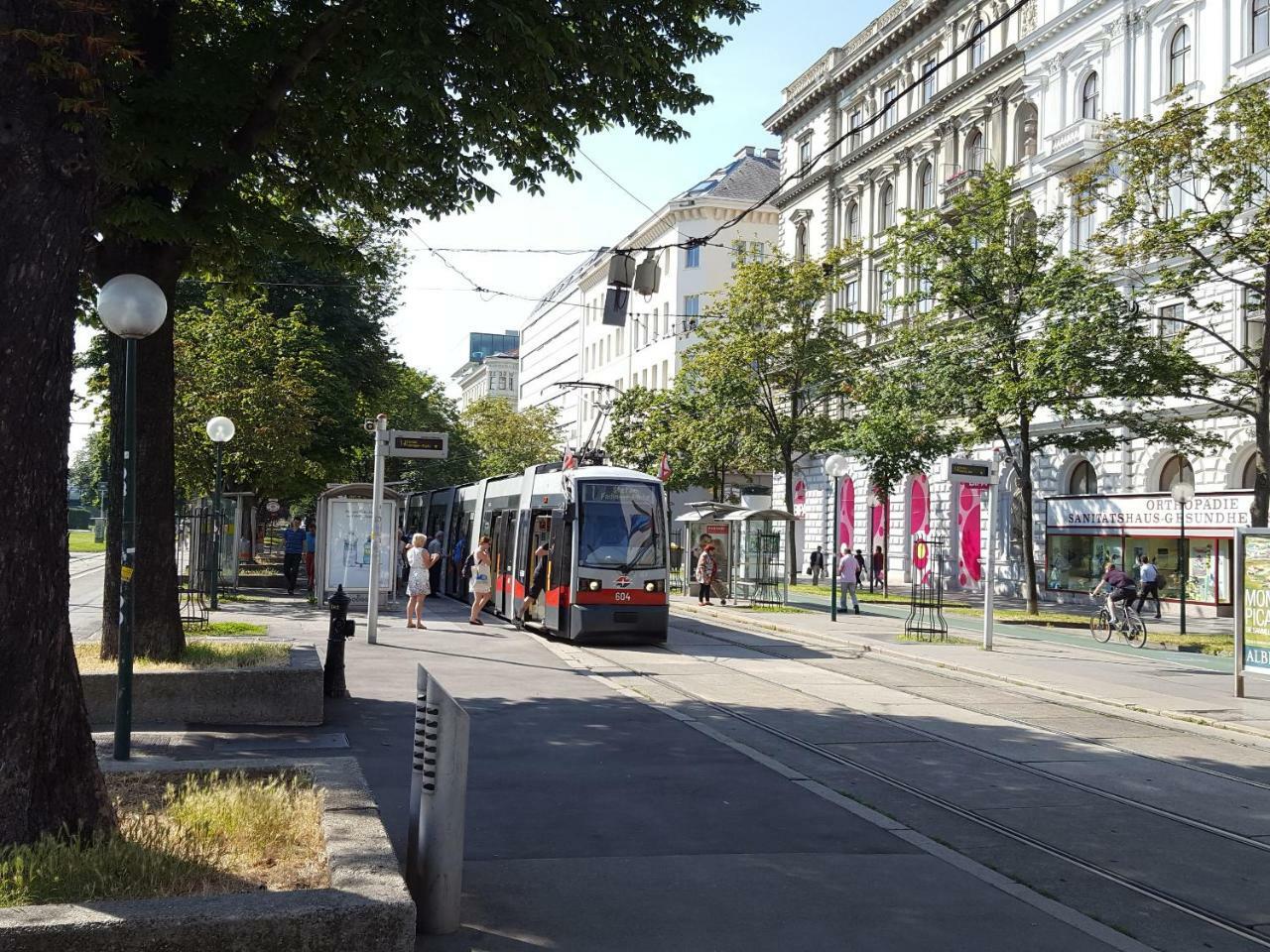 Sobieski Maisonette Apartments Wenen Buitenkant foto